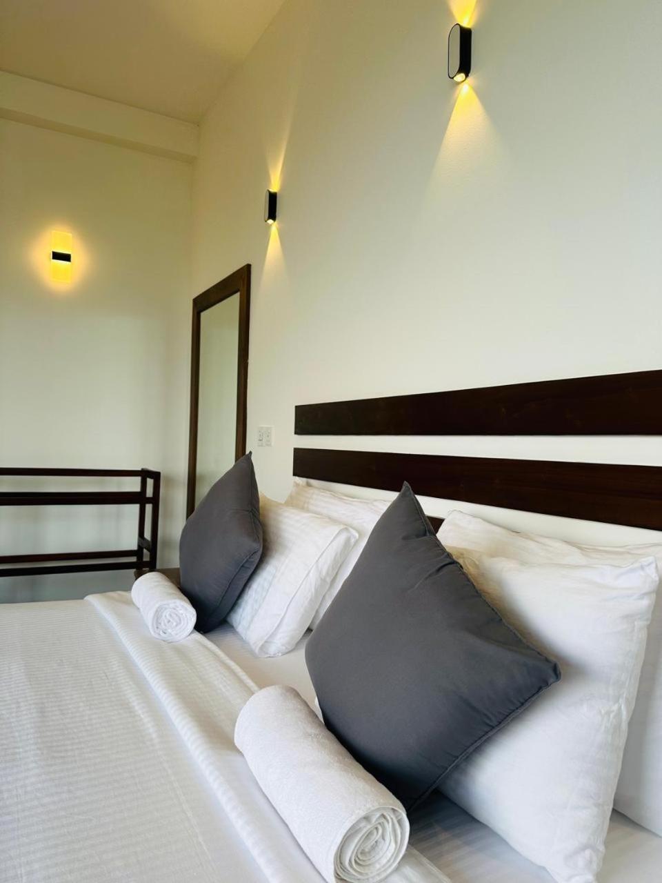 Citadel Lindula Hotel Bagian luar foto